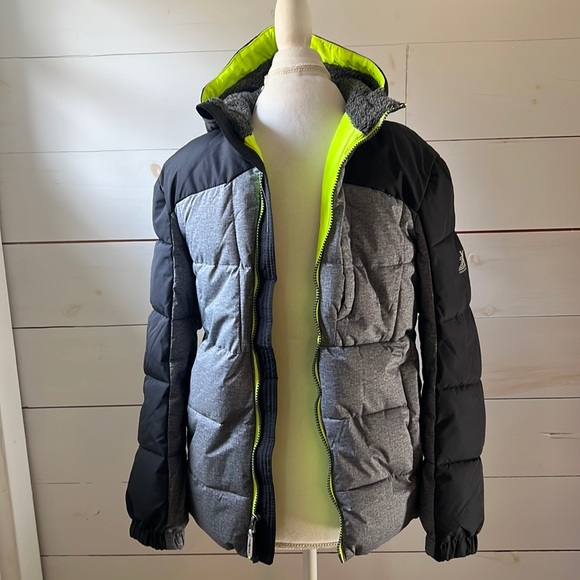 ZeroXposur Other - Zero X posur grey, black, lime green boys coat